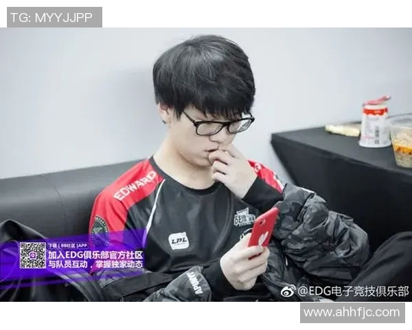 s15电竞和平精英战术解析EDG快攻体系的优势与应用探讨 s15电竞和平精英战术解析EDG快攻体系的优势与应用探讨